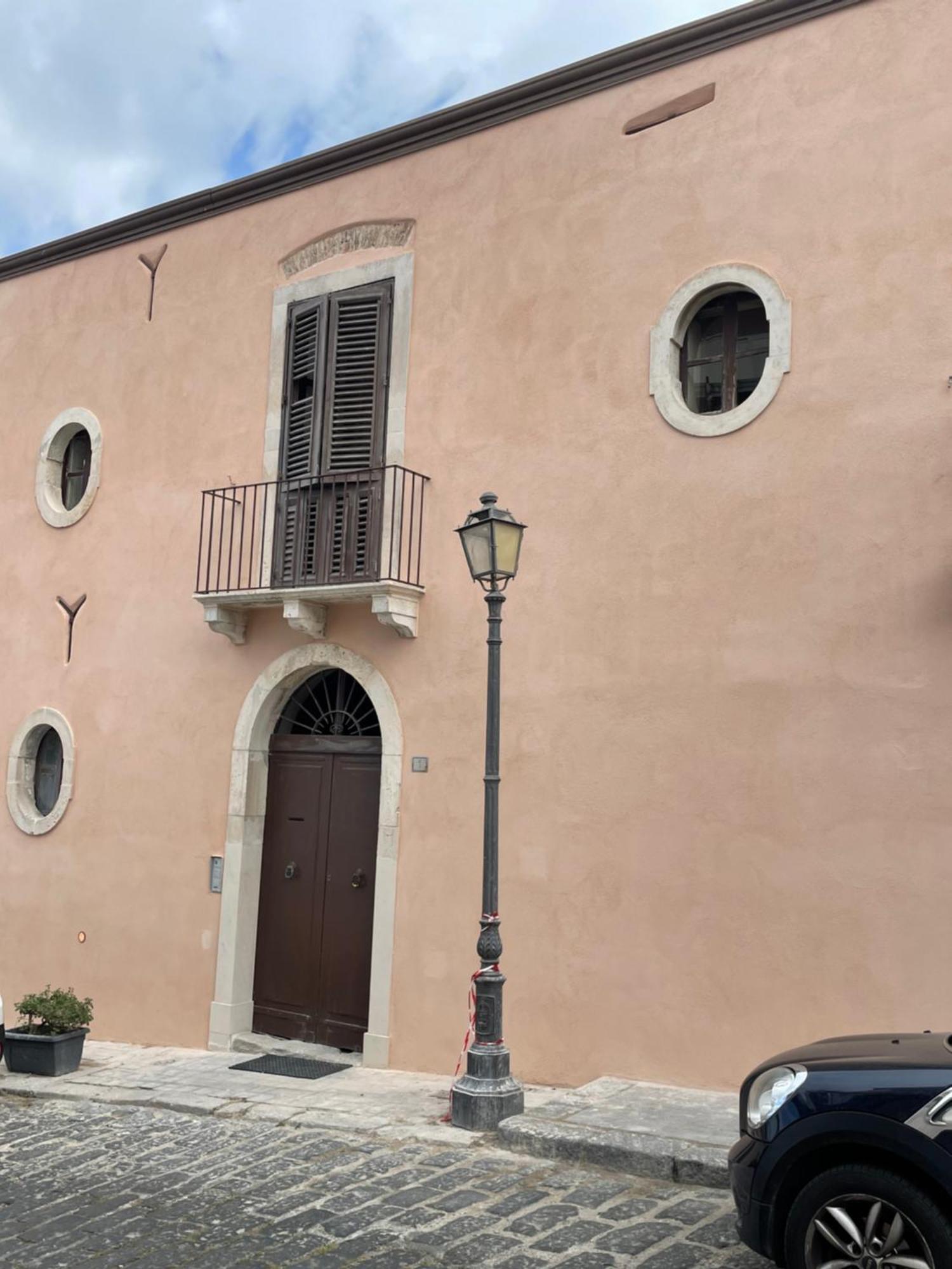 I Mezzanini Di Palazzo Bonaccorsi Lägenhet Milazzo Exteriör bild